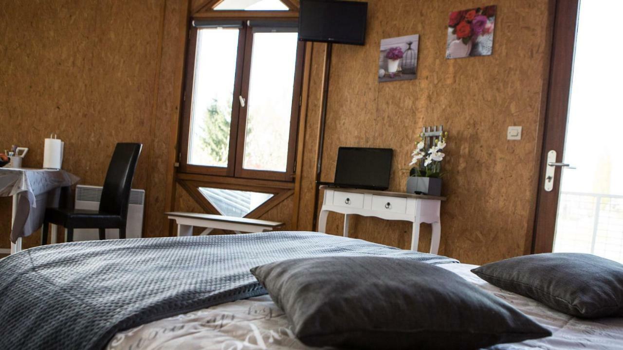 Studios Etape Du Lac Bourbon-Lancy Eksteriør bilde